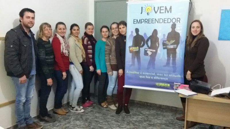CRAS apresenta “Projeto Jovem Empreendedor”